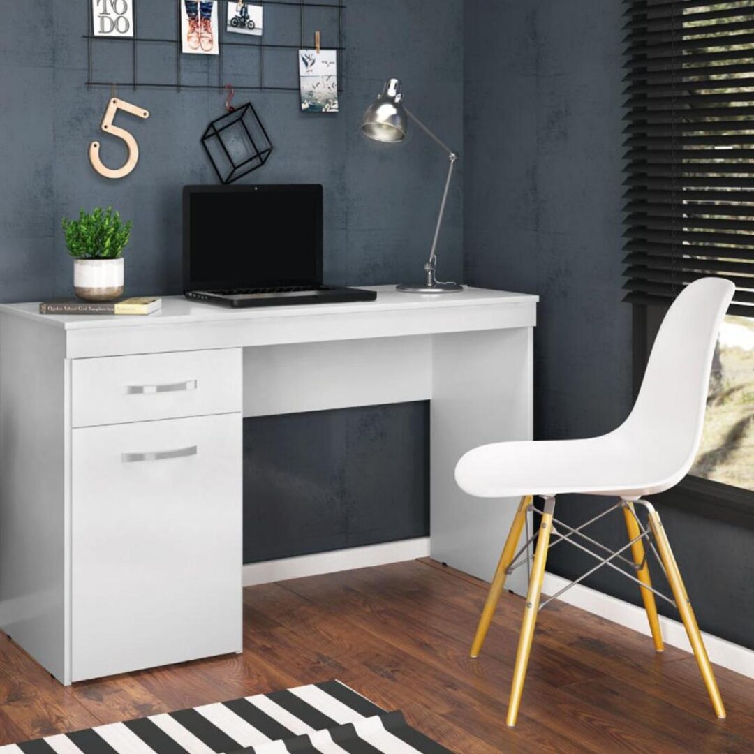 Escritorio Victoria Modelo 29100 (en acabados nogal y también en blanco)